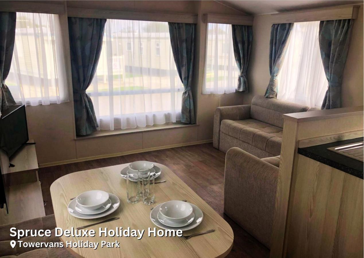 Spruce Deluxe Holiday Home مابليتورب المظهر الخارجي الصورة